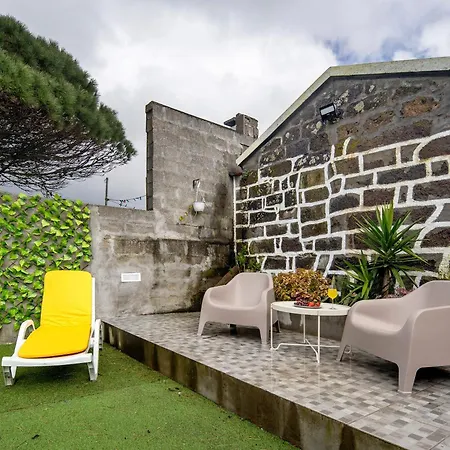 Semesterbostad Casa Xadrez Povoacao (Sao Miguel)